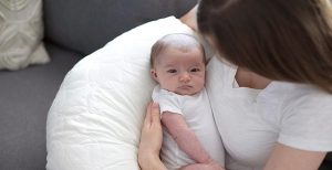 I migliori cuscini per l'allattamento al seno: confronto agosto 2021